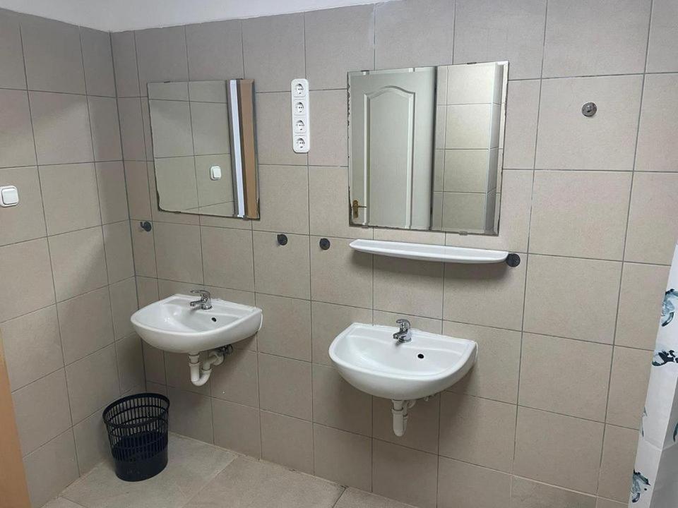 Hostal Viola *